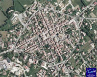 Vue aérienne de la bastide de Villeréal
